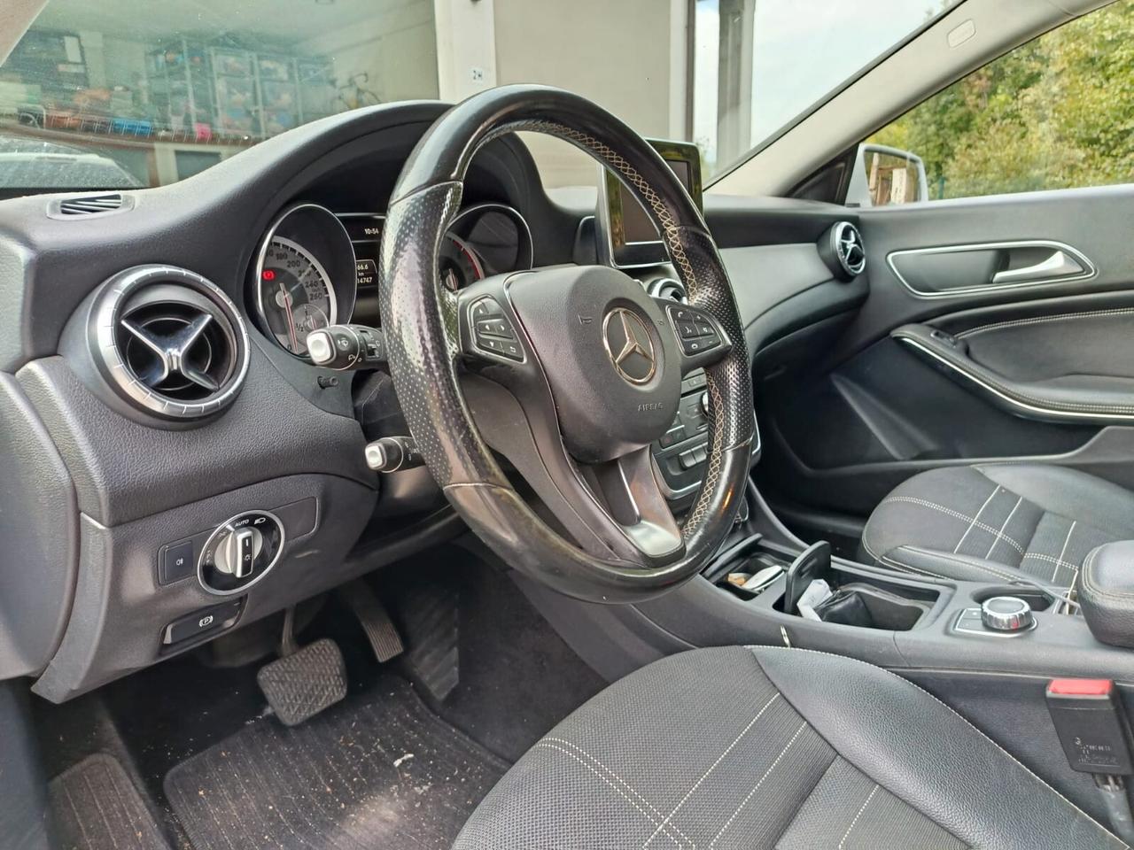 Mercedes-benz CLA 200 d Sport