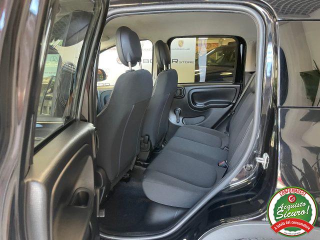 FIAT Panda Cross 1.0 Hybrid *DISPLAY COLORI