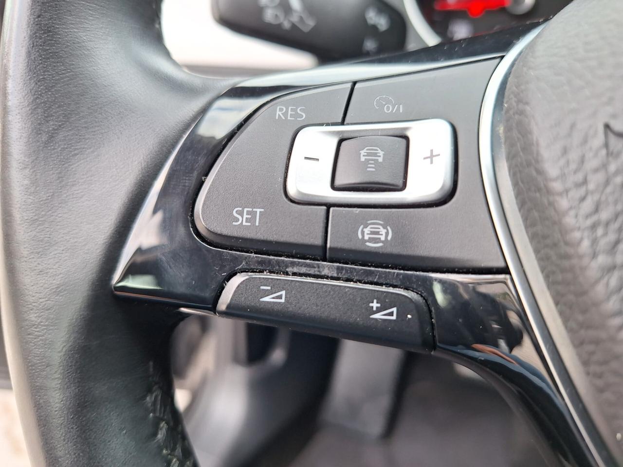 Volkswagen Passat Variant 2.0 TDI DSG Business BMT UNICO PROPRIETARIO IVA ESPOSTA