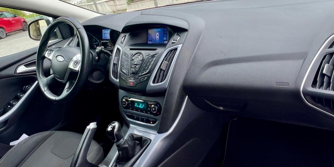 Ford Focus 1.6 120 CV GPL Plus