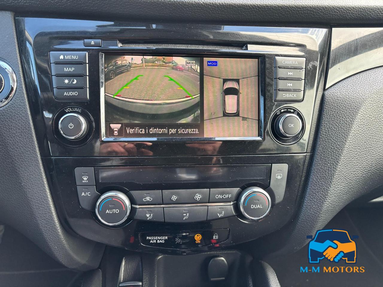 Nissan Qashqai 1.5 dci N-Connecta 115cv