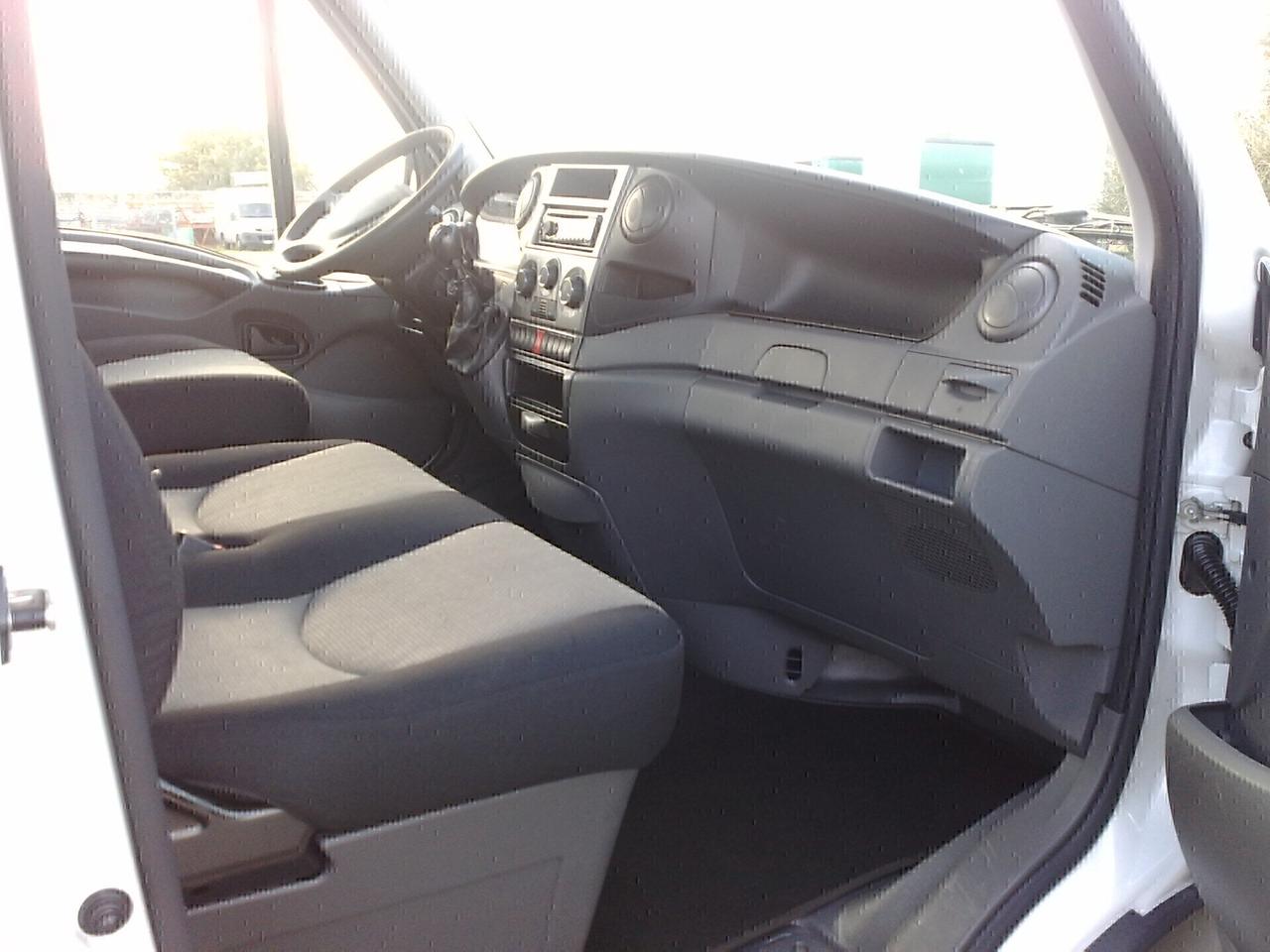 Iveco Daily 35s15 2.3hpt CASSONE FISSO - 2012