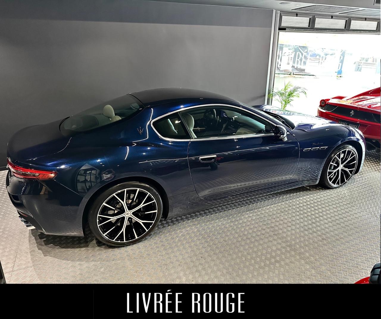 Maserati GranTurismo V6 490 CV AWD Modena