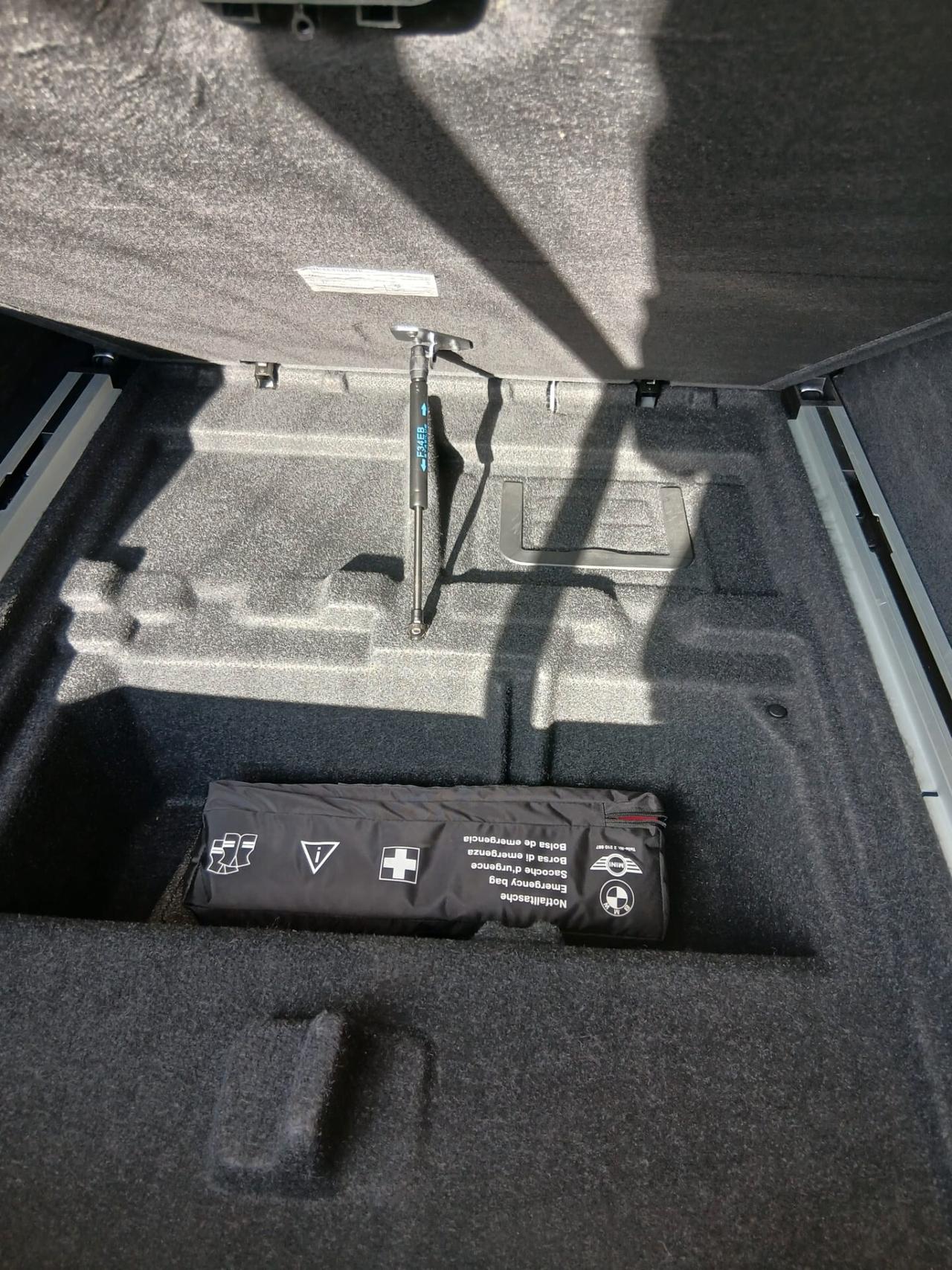 Bmw 3er Gran Turismo 318d Luxury -2019