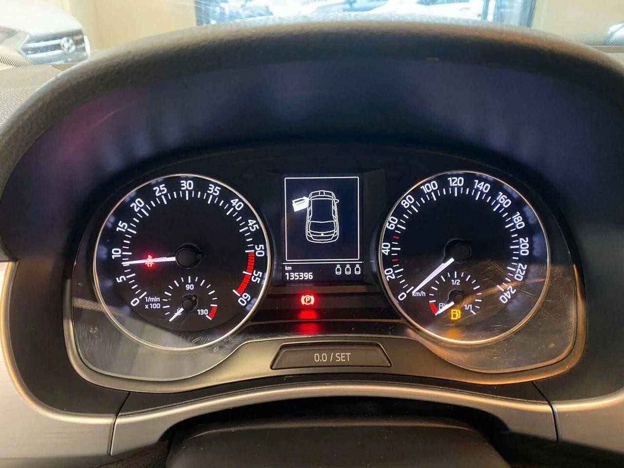 Skoda Fabia 1.4 TDI 75 CV Twin Color Design Edition Argento