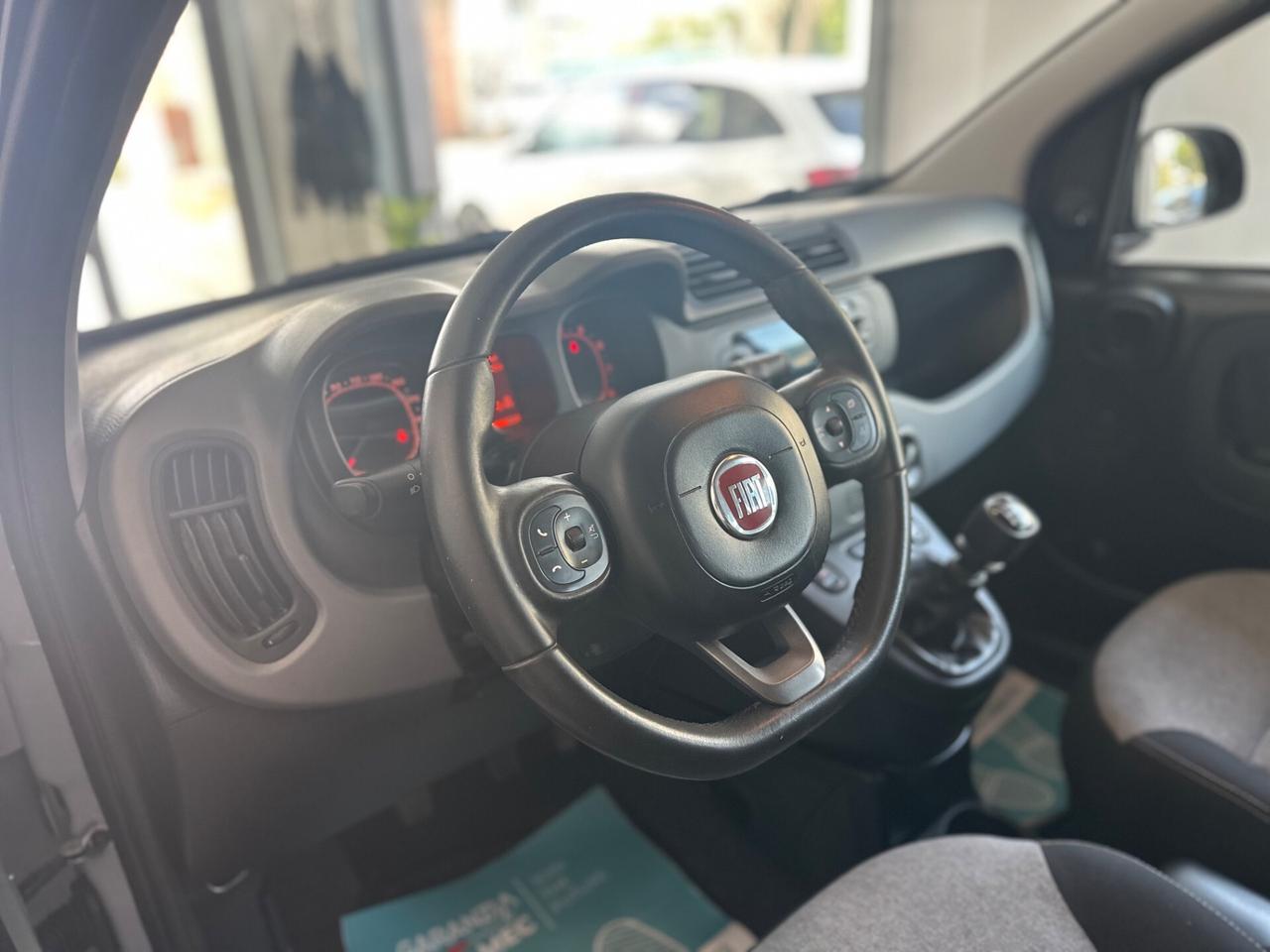 Fiat Panda 1.2 Lounge 30.000 Km 04/2018