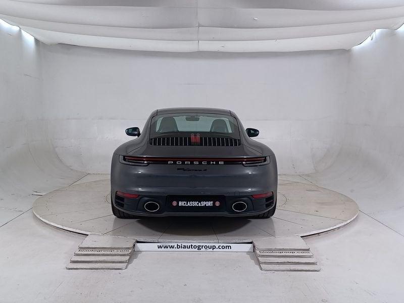Porsche 911 VIII Carrera 992 Coupe Coupe 3.0 Carrera 4 auto