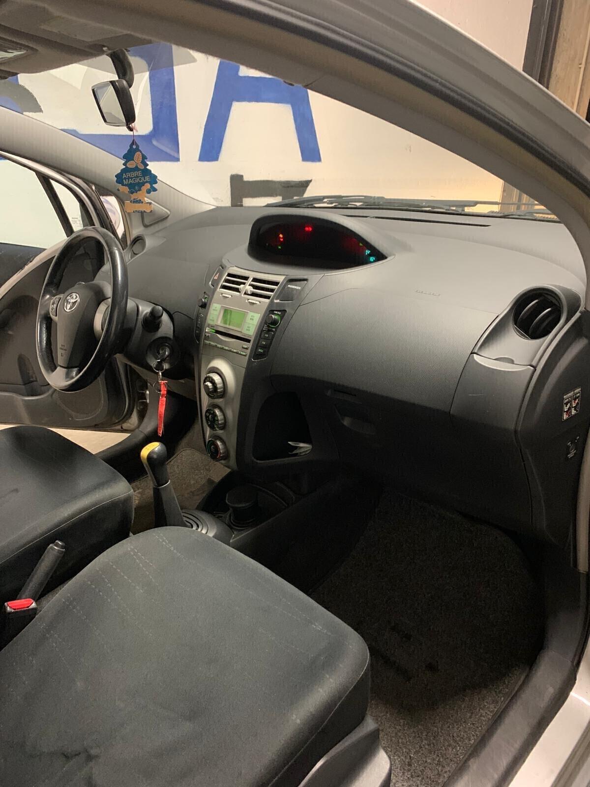 Toyota Yaris 1.0 5 porte 2007