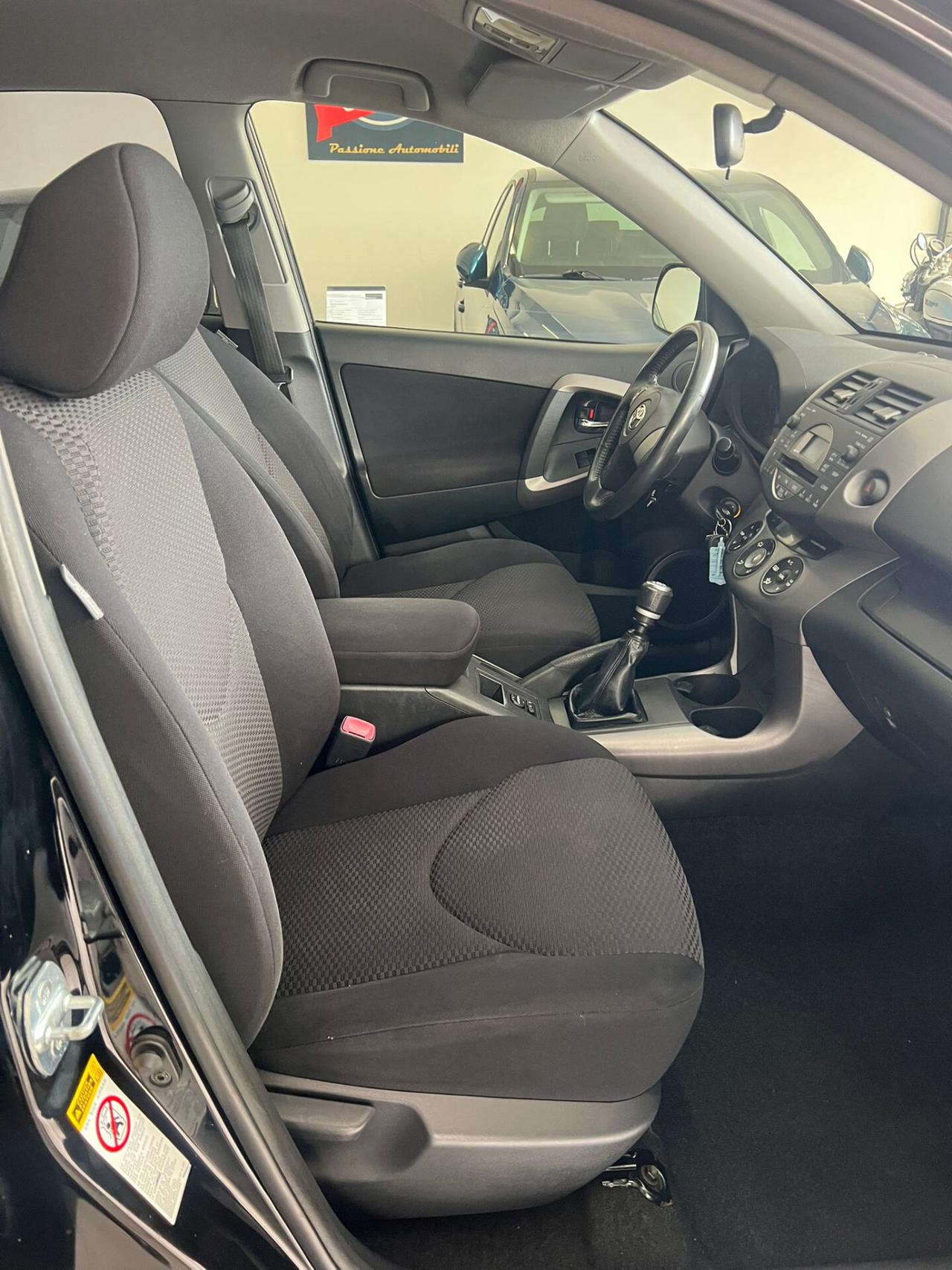 Toyota RAV 4 RAV4 2.2 D-4D 136 CV