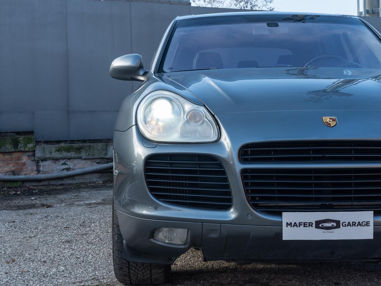 Porsche Cayenne 4.5 cat Turbo