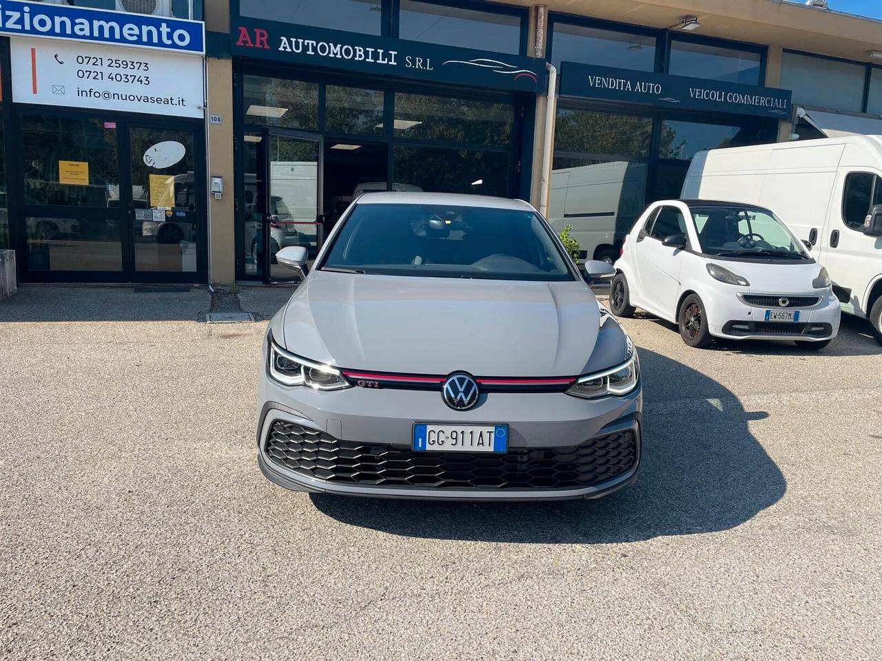 Volkswagen Golf GTI 2.0 TSI 245cv dsg 5 porte