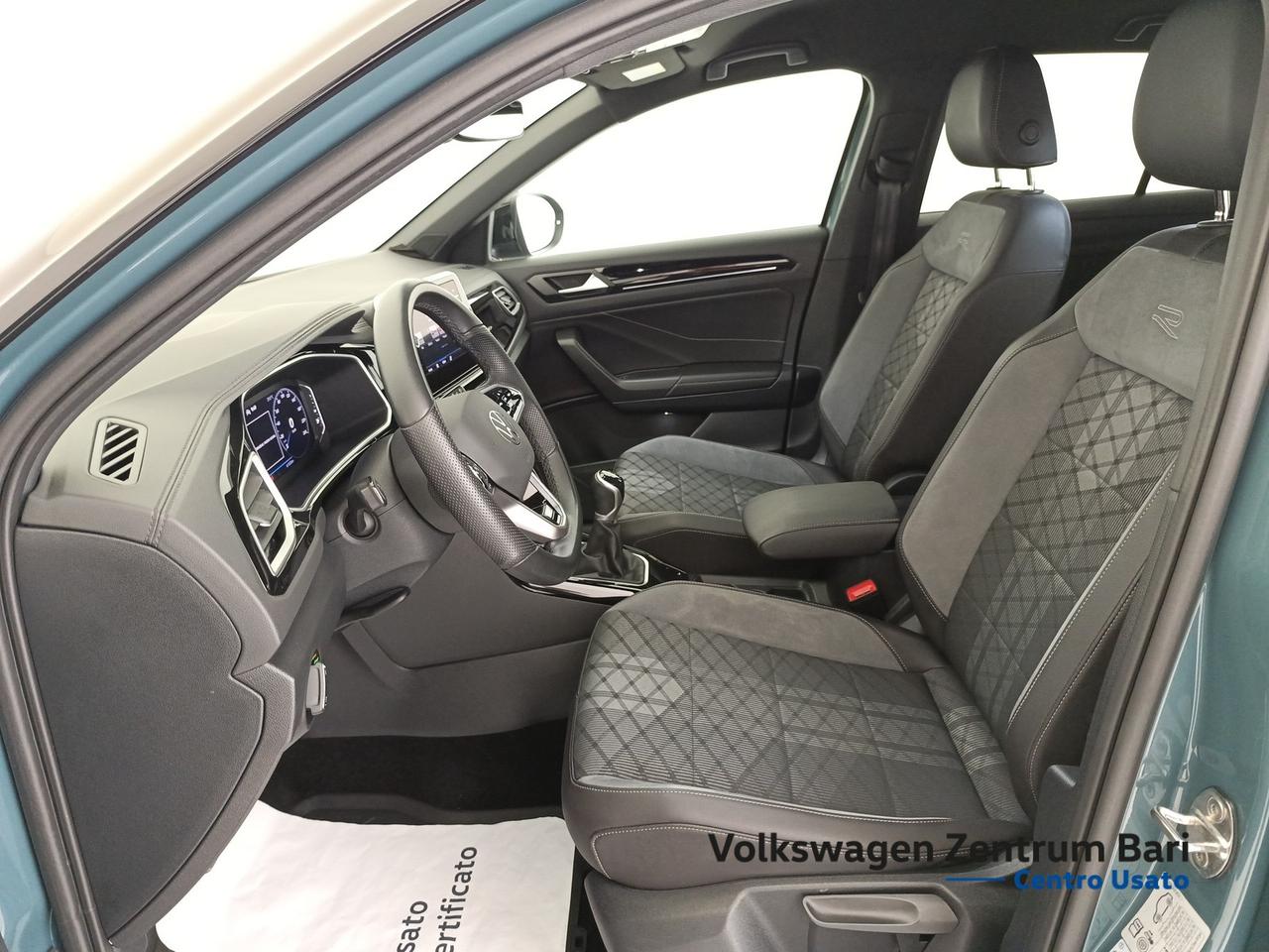 Volkswagen T-Roc 1.0 tsi r-line 110cv
