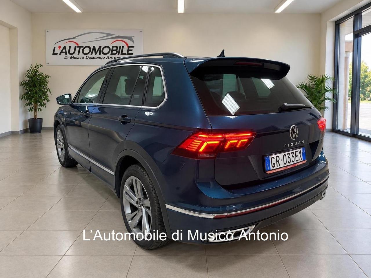 Volkswagen Tiguan 2.0 TDI 150 CV SCR DSG R-Line