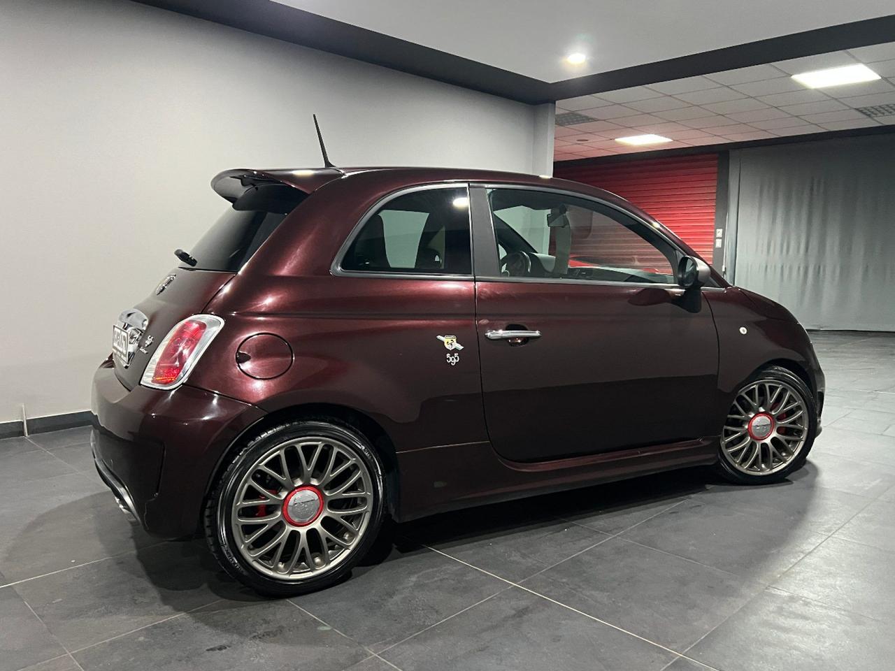Abarth 595 1.4 Turbo T-Jet 160CV MTA Turismo REPLICA MASERATI