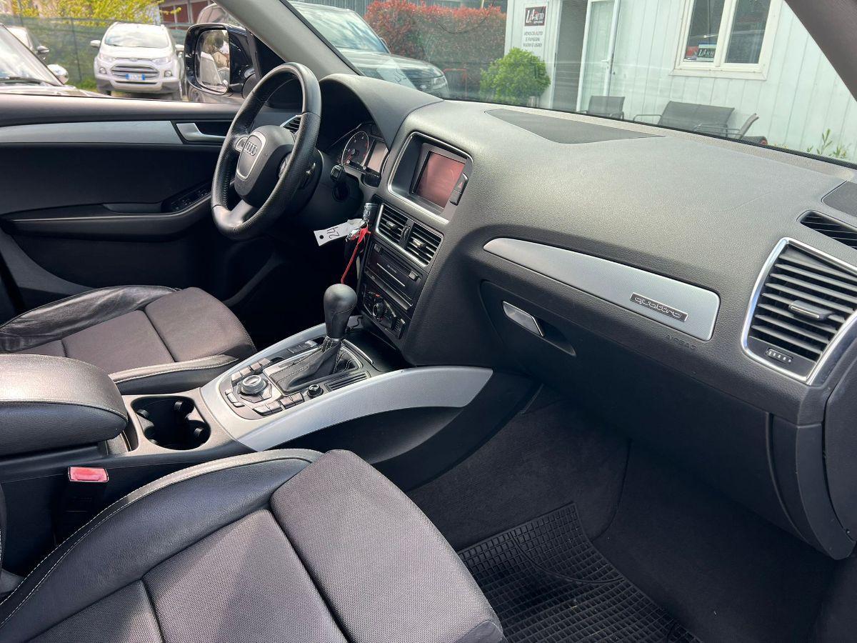 AUDI - Q5 - 2.0 TDI quattro S tronic S line