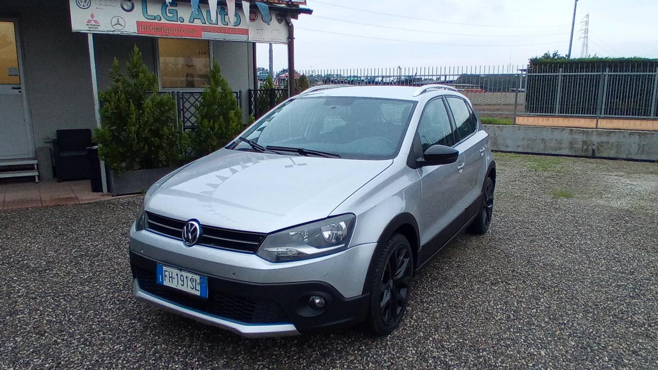 Volkswagen Polo Cross 1.2 TSI BlueMotion Adatta a Neopatentati