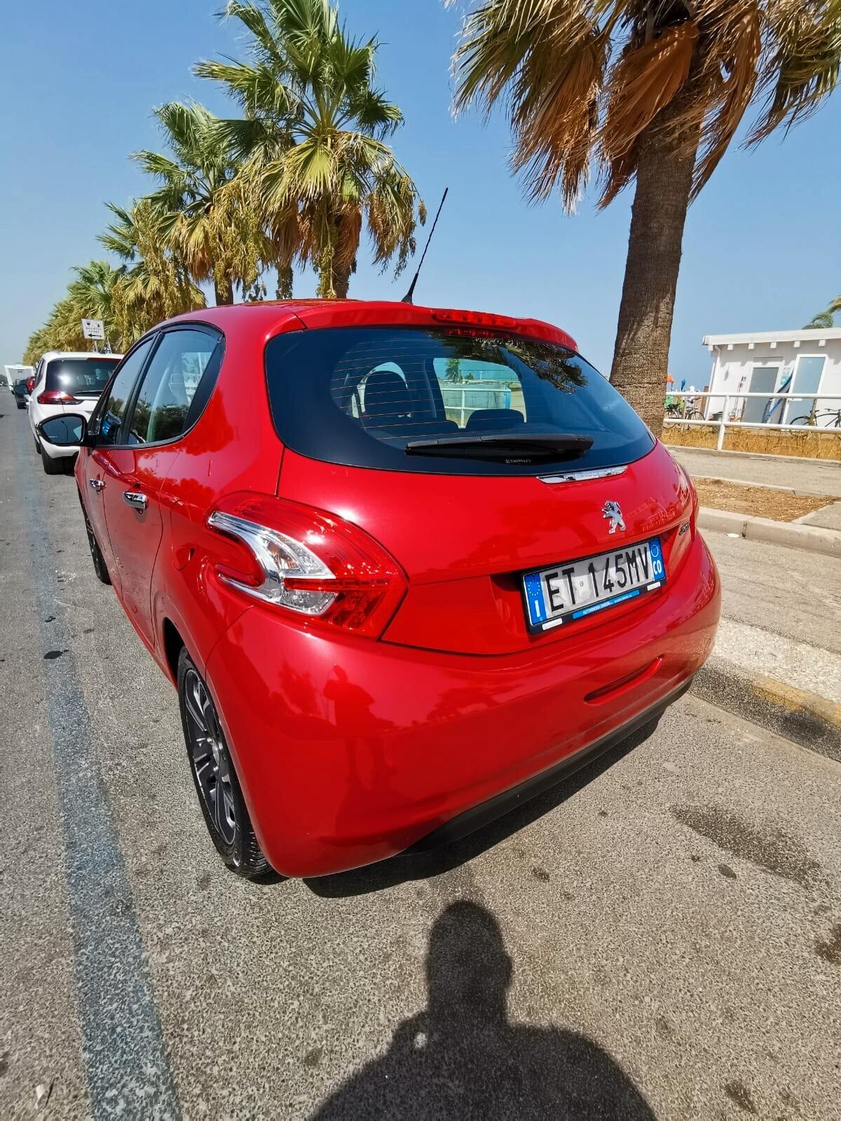 Peugeot 208 1.2 VTi 82 CV 5 porte Allure 2014
