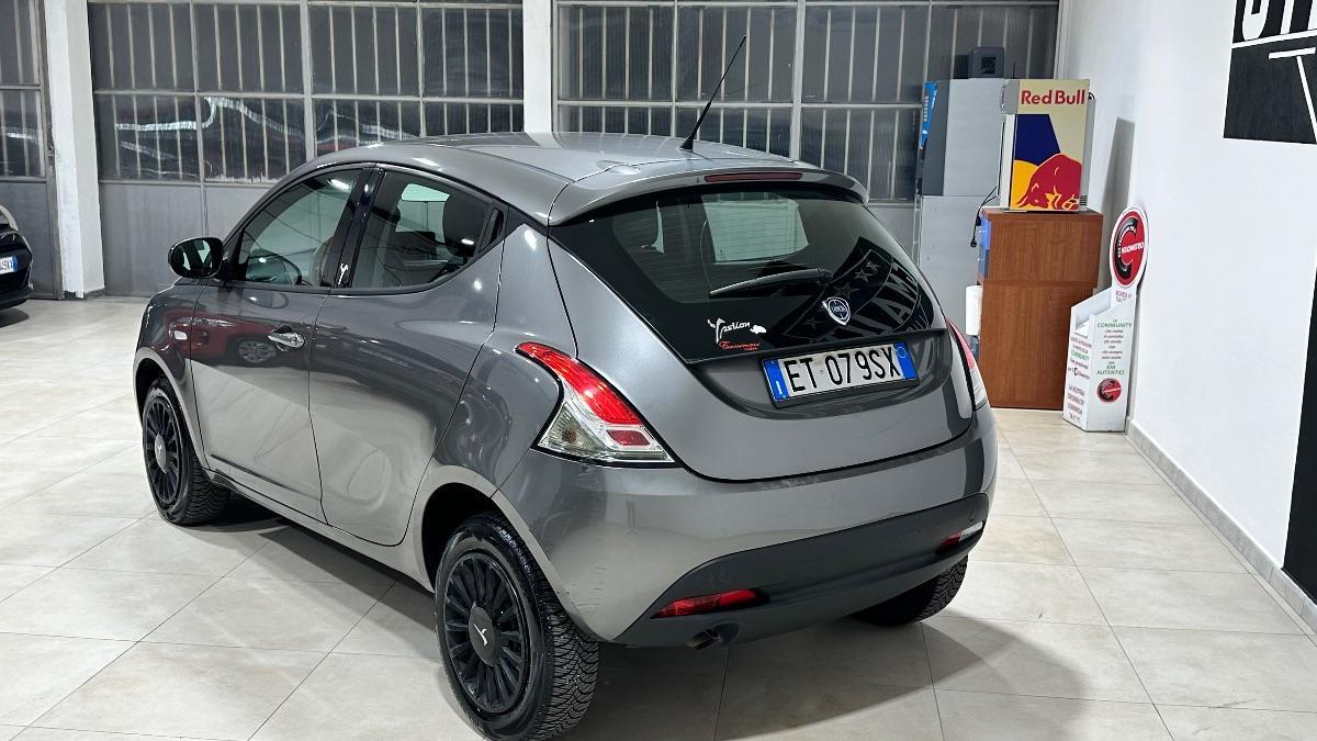 LANCIA - Ypsilon - 0.9 T.Air 80 CV 5p. Met.Ec. Pla.