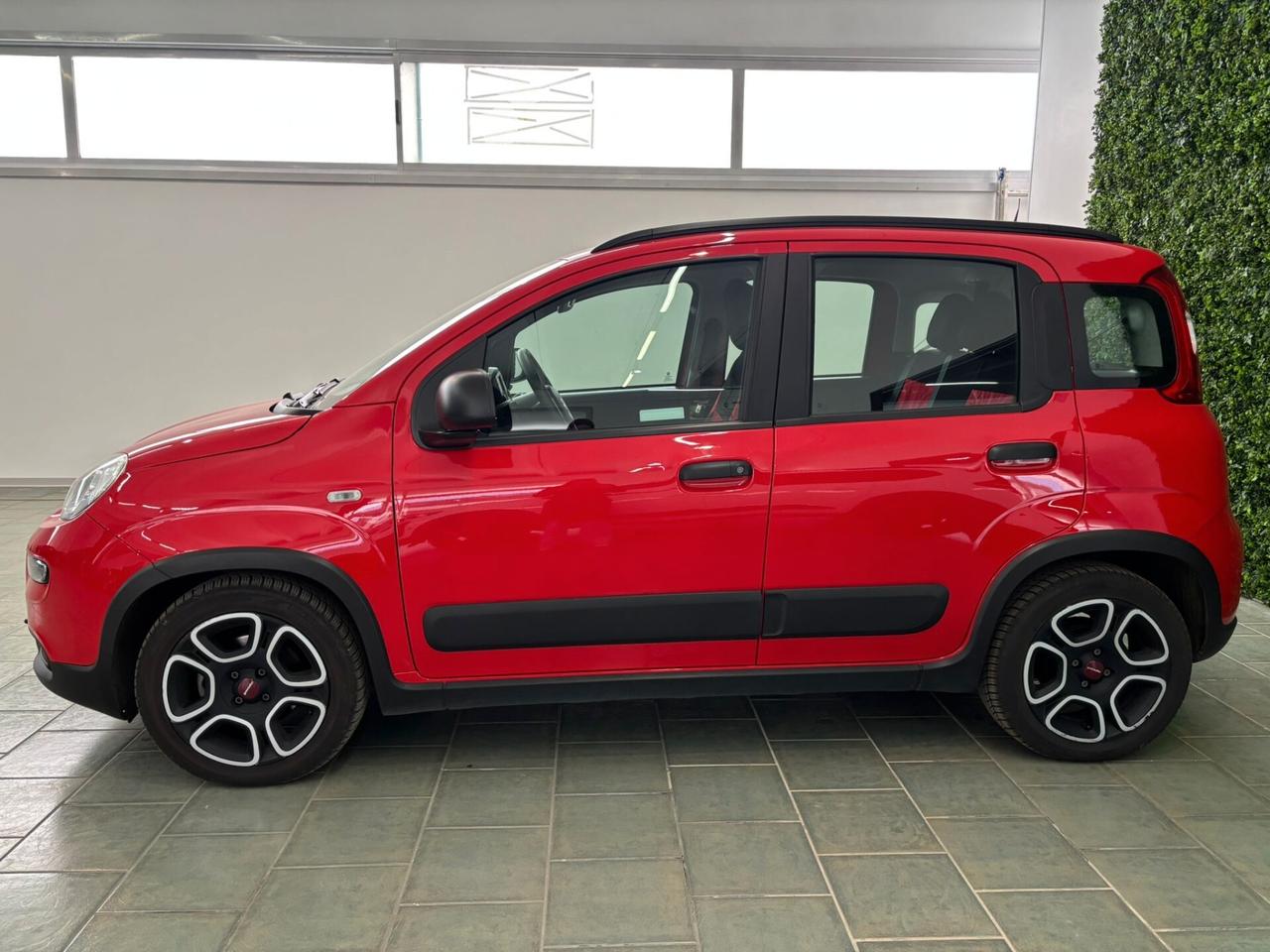 Fiat Panda 1.0 FireFly S&S Hybrid Red