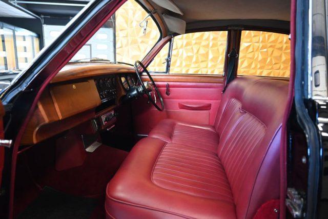 DAIMLER Sovereign 2.5 V8 AUTO GUIDA A DESTRA PERFETTA ITALIANA NUOVA