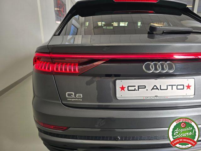 AUDI Q8 50 TDI 286 CV quattro tiptronic Sport + Tetto