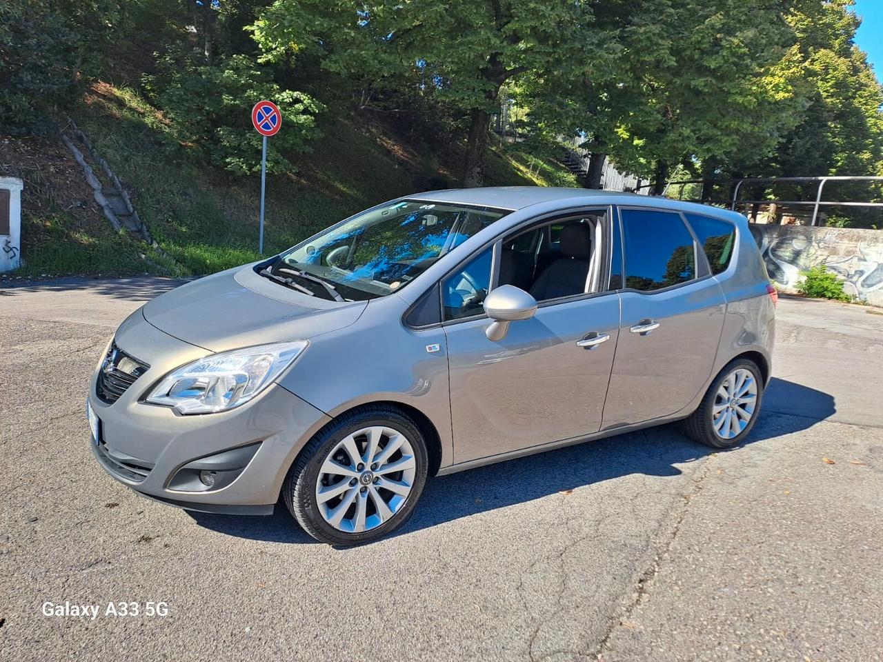 opel meriva benzina