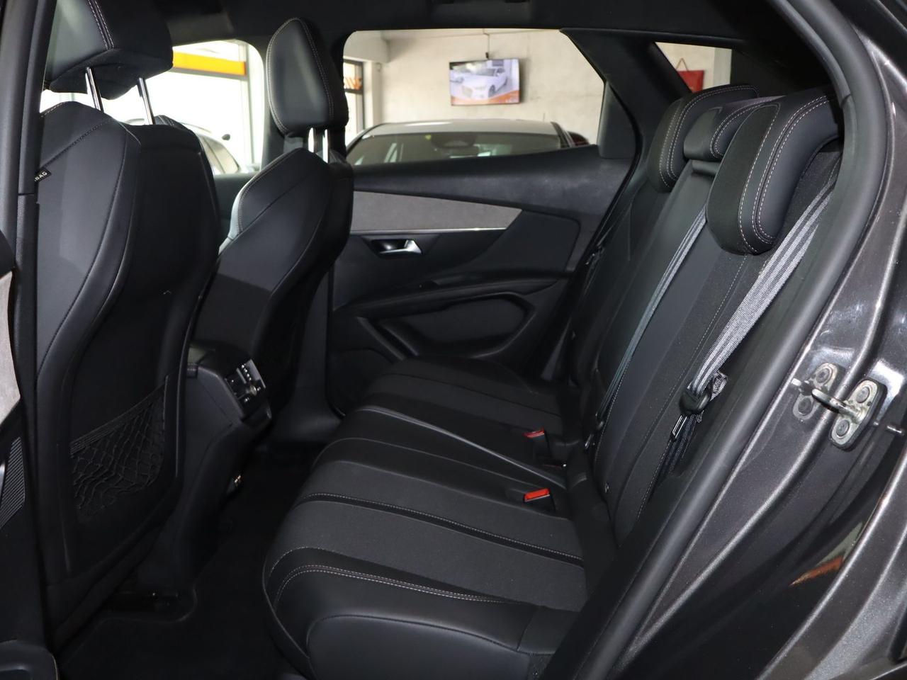 Peugeot 3008 GT Pack 1.5 Blue HDI 130 #10773