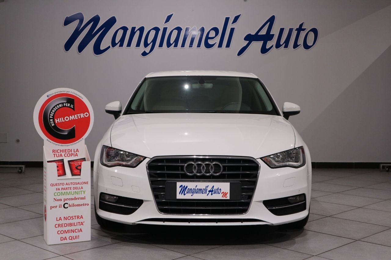 Audi A3 1.6TDI 110CV Business Sportback