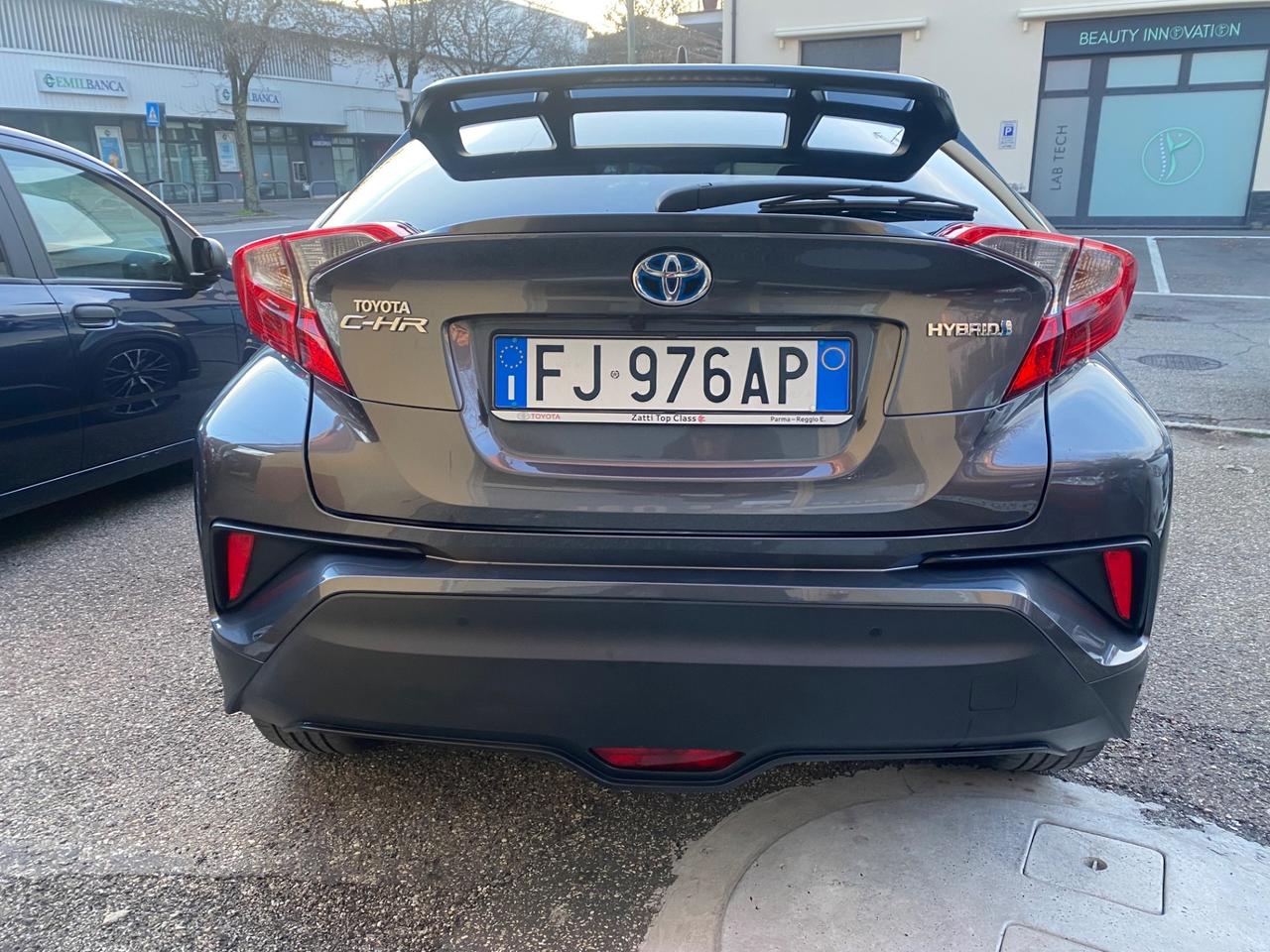 Toyota C-HR 1.8 Hybrid E-CVT Lounge 2WD NEOPATENTATI!!!