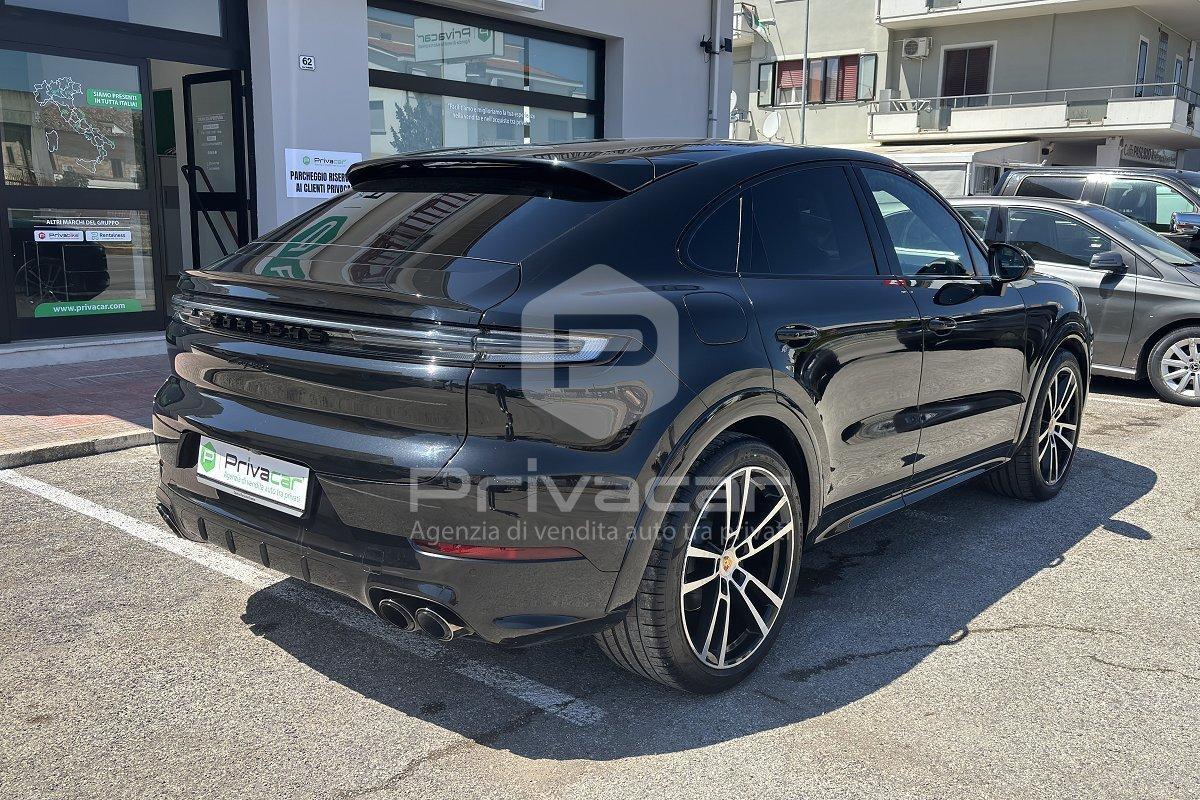 PORSCHE Cayenne Coupé 3.0 V6