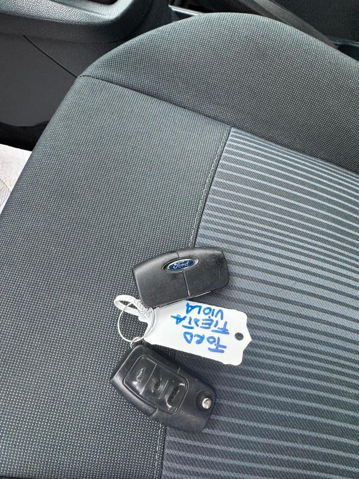 Ford Fiesta 1.4 TDCi 5p. Titanium