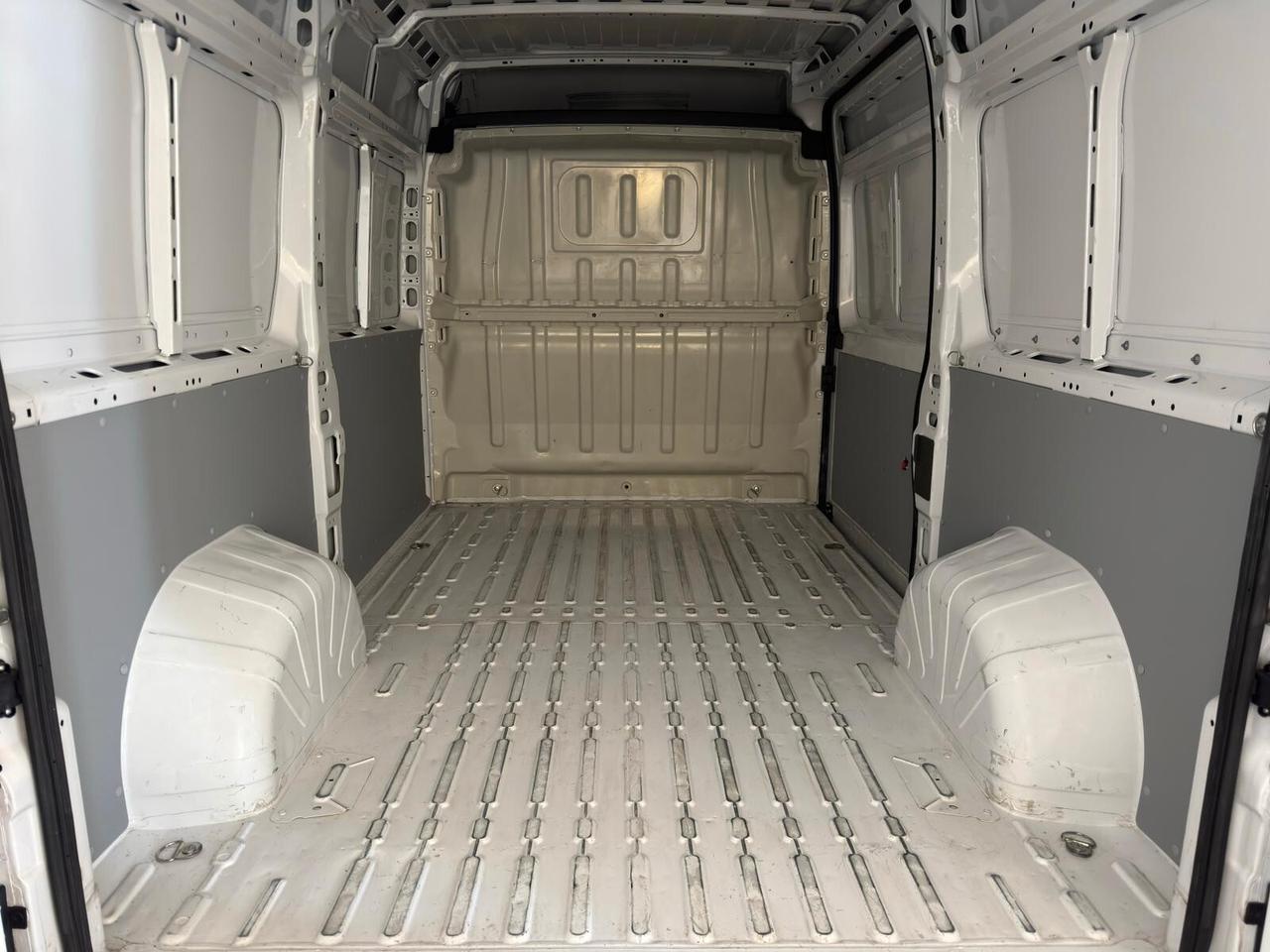 Peugeot Boxer 30 2.2 BlueHDi 120 S&S PM-TN Furgone