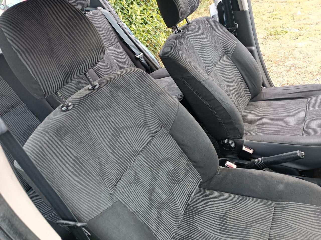 Dacia Sandero 1.4 8V GPL Lauréate