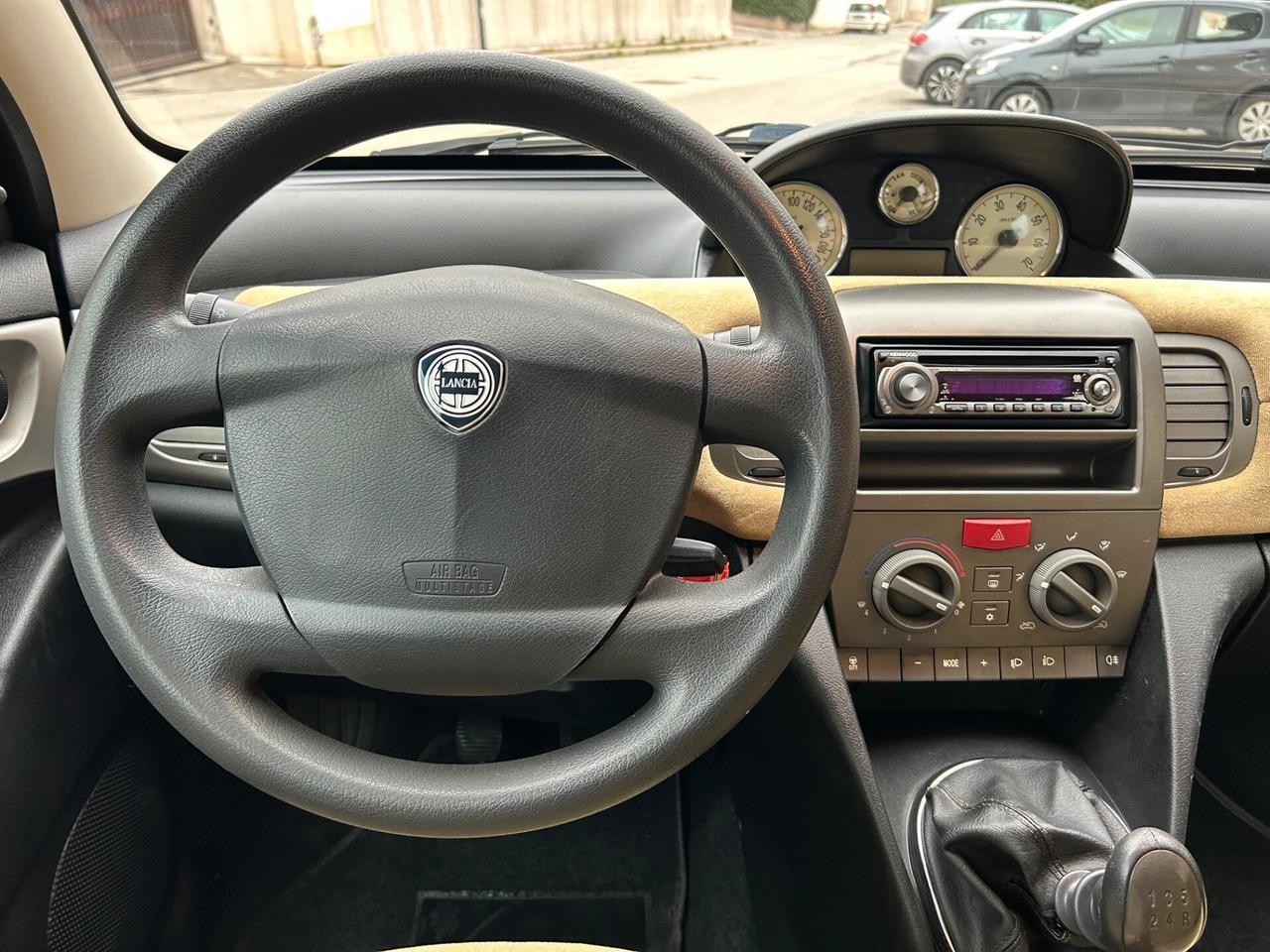 Lancia Ypsilon 1.2 benz. Ideale per neopatentati