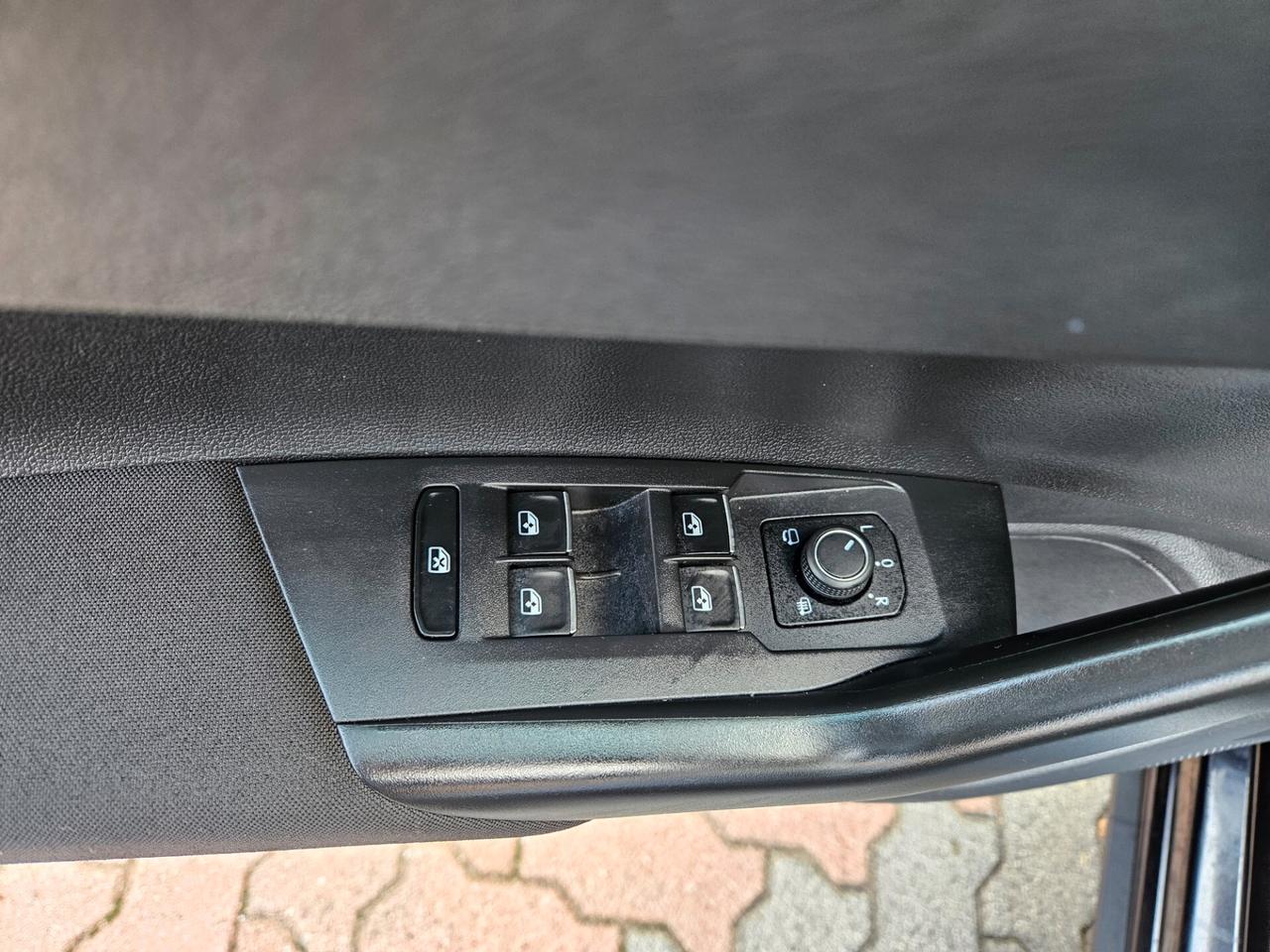 Volkswagen Polo 2.0 TSI DSG GTI - TETTO - CERCHI '18