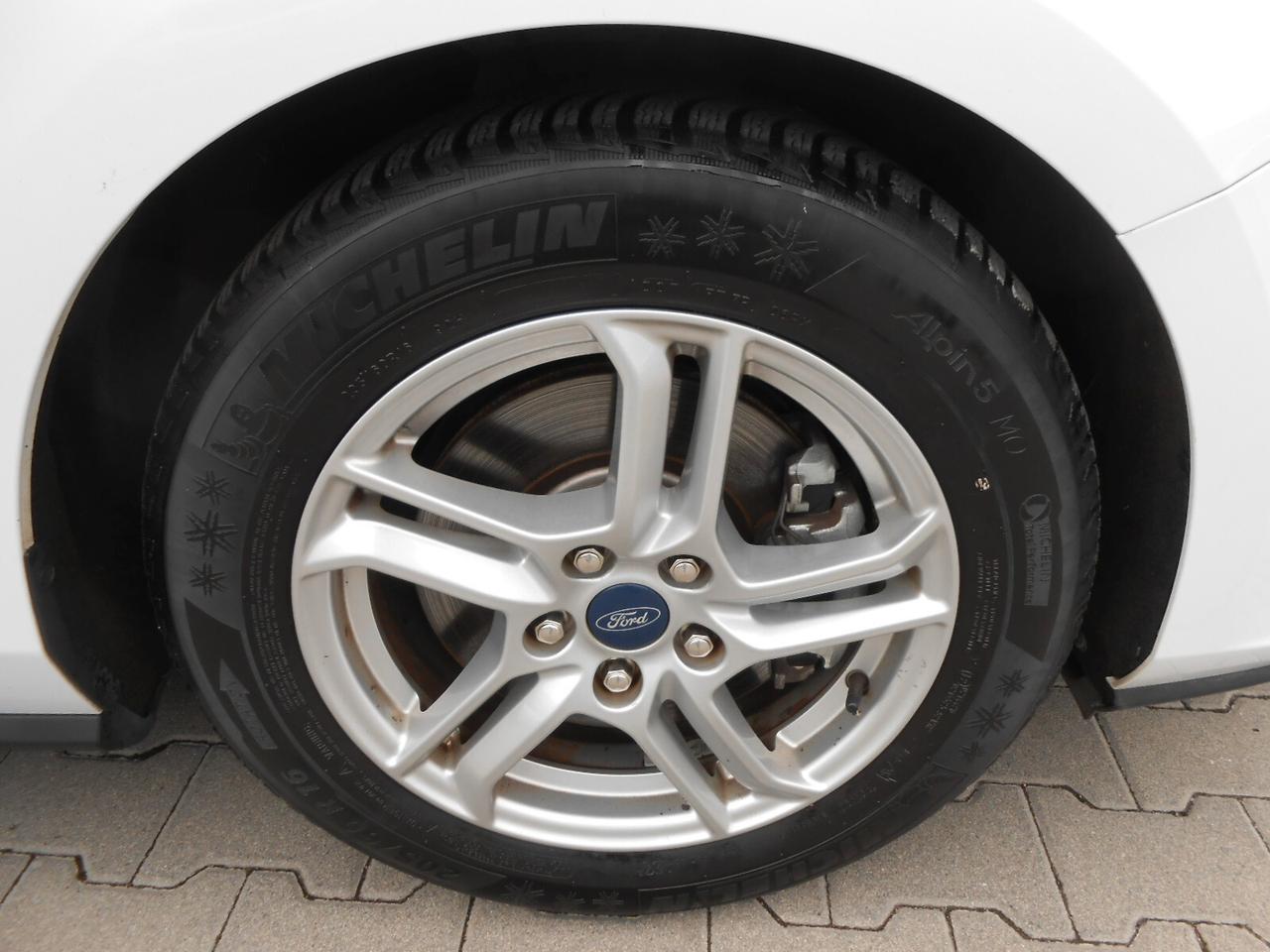 Ford Focus 1.5 Diesel SW Business (KM 85.000)