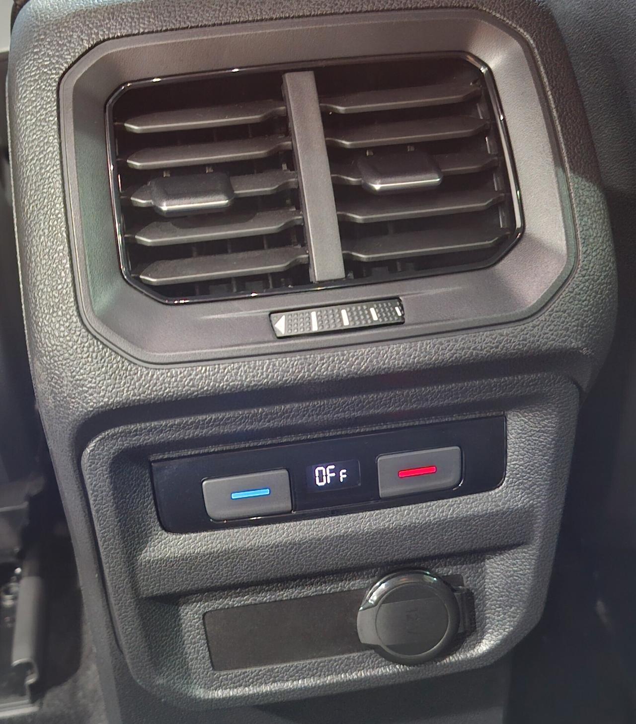 Volkswagen Tiguan 2.0 TDI SCR 150 CV DSG R-Line