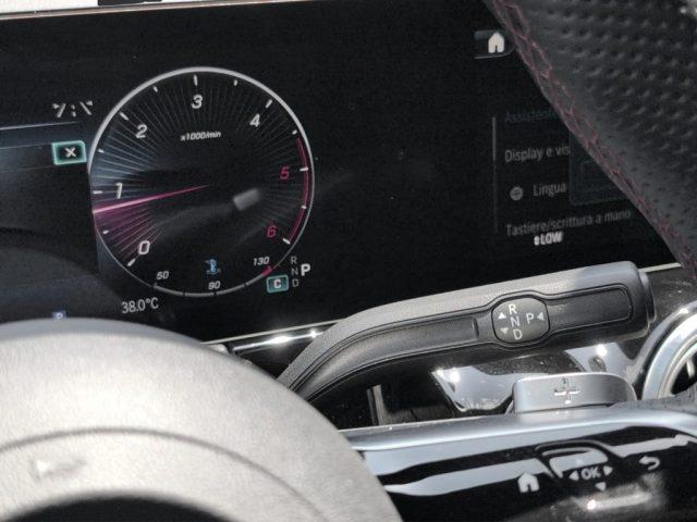 MERCEDES-BENZ GLA 200 Automatic AMG Line Premium
