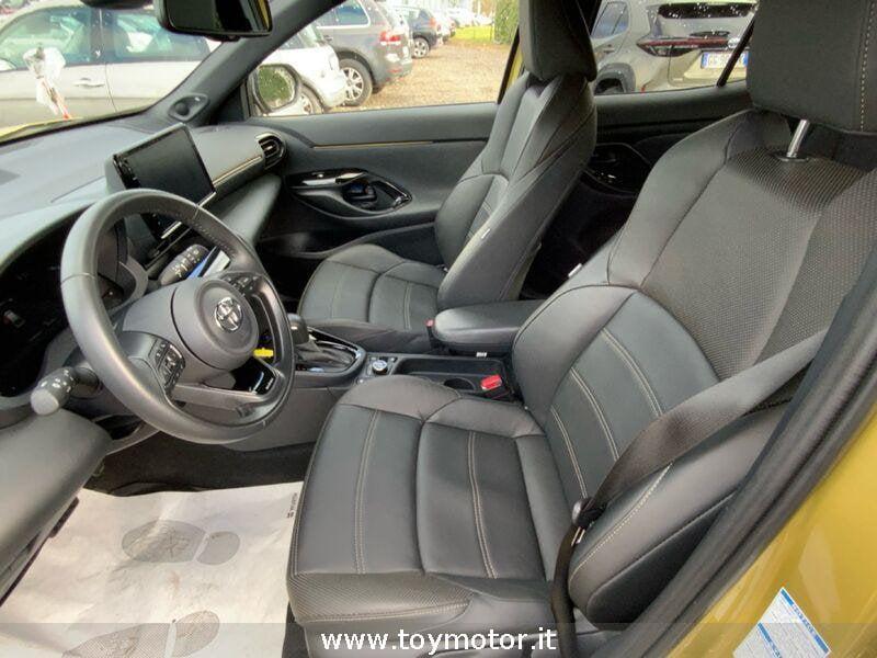 Toyota Yaris Cross 1.5 Hybrid 5p. E-CVT AWD-i Premiere