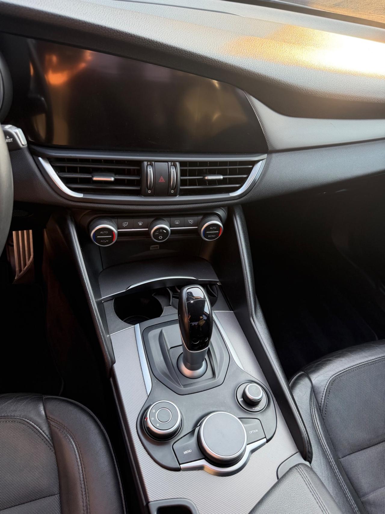 Alfa Romeo Giulia 2.2 Turbodiesel 150 CV AT8 Business