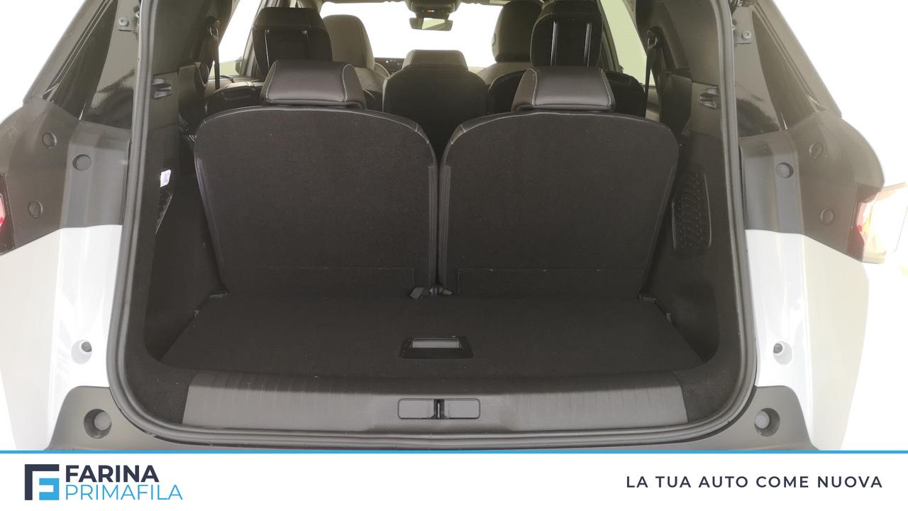 PEUGEOT Nuovo 5008 Hybrid 136 e-DCS6 GT