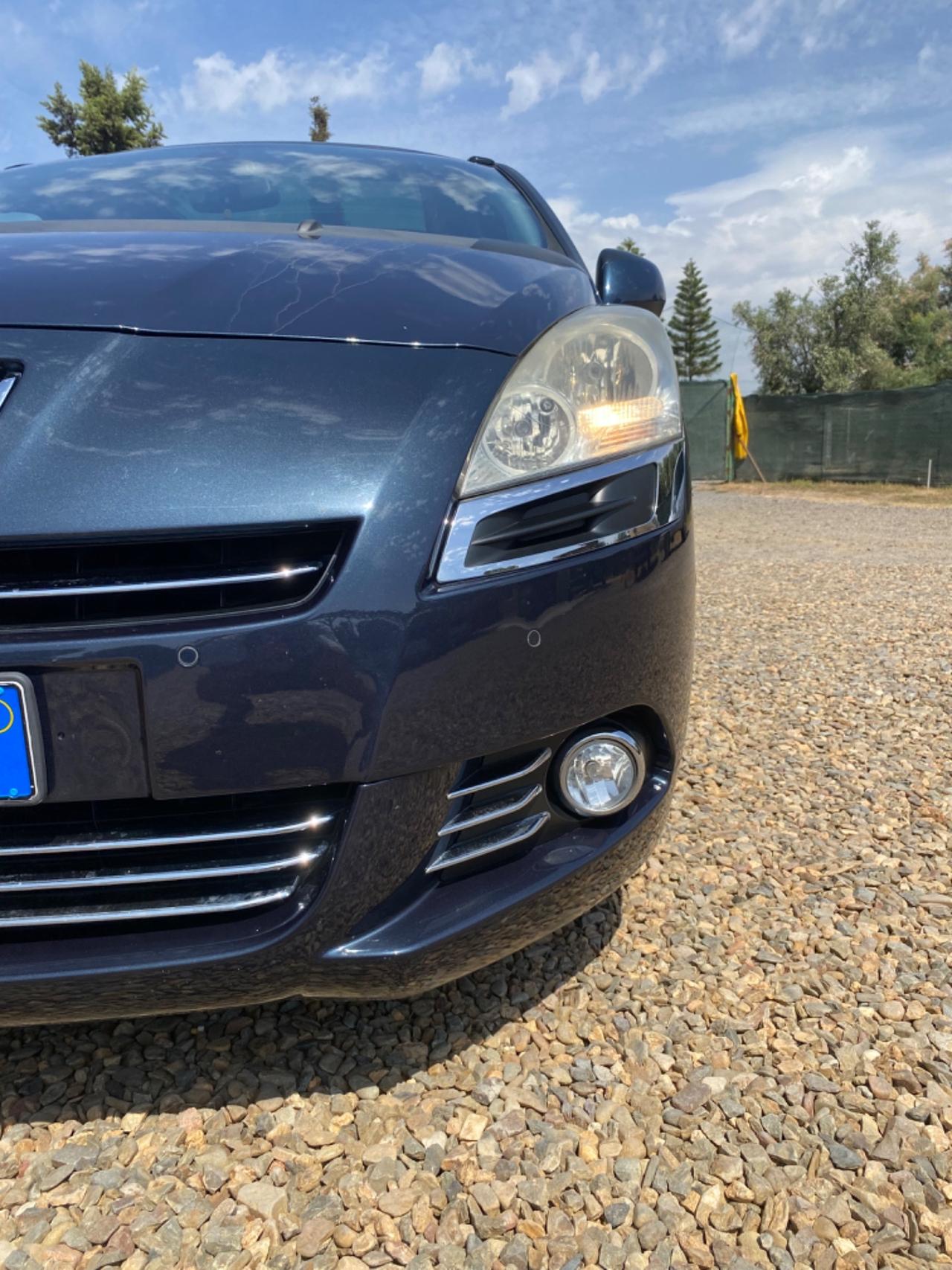 Peugeot 5008 1.6 HDi 112CV Business