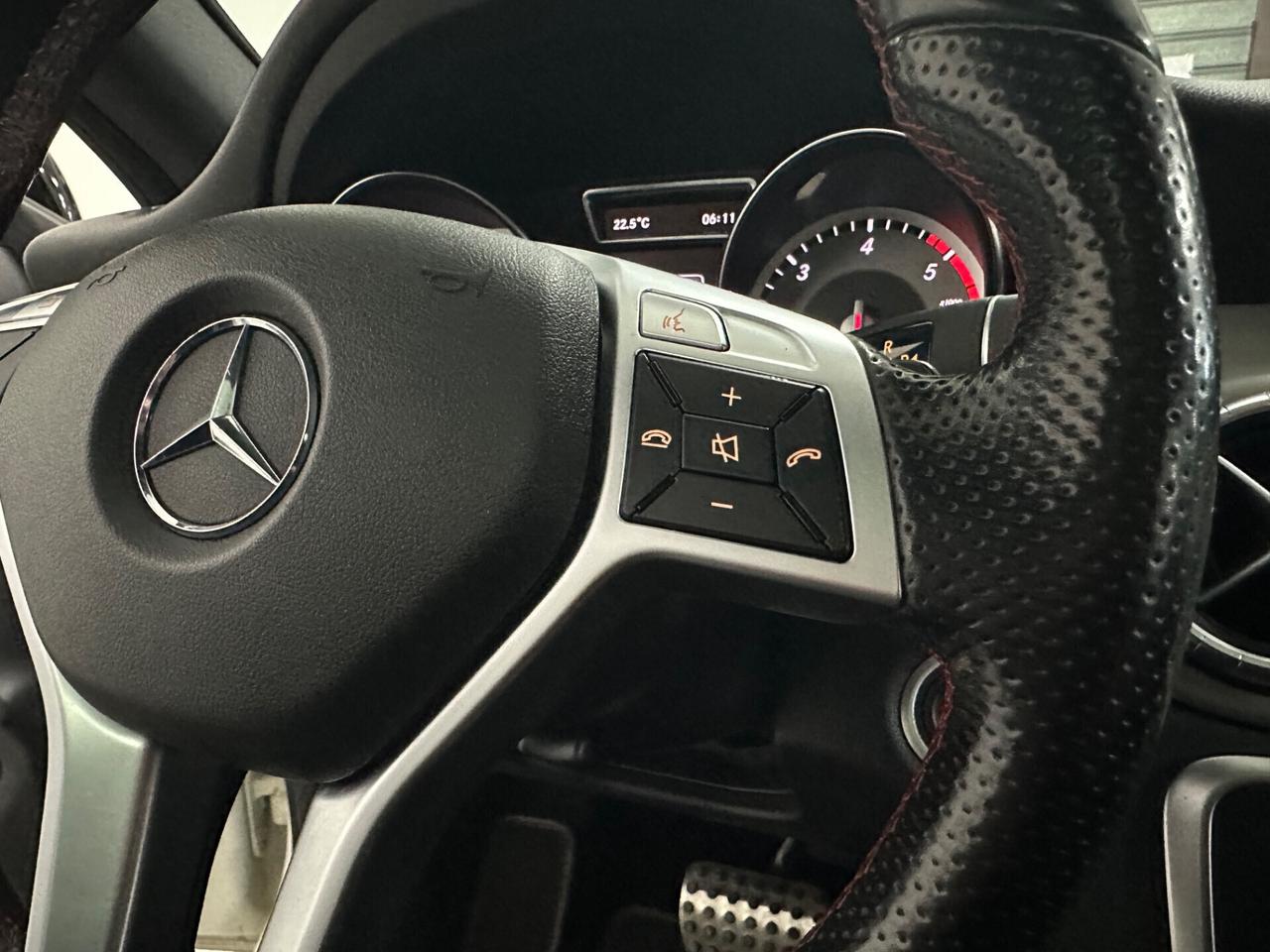 MERCEDES CLA 180 CDI (110) Automatic Premium 2014