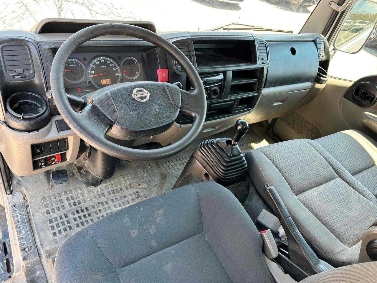 Nissan Cabstar 35.11 2.5 TDI Rib Trilaterale - 2009
