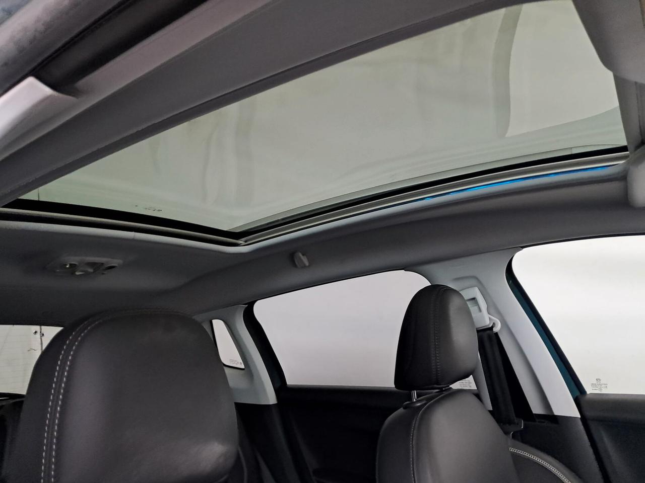 Peugeot 2008 BlueHDi 120 S&S Crossway