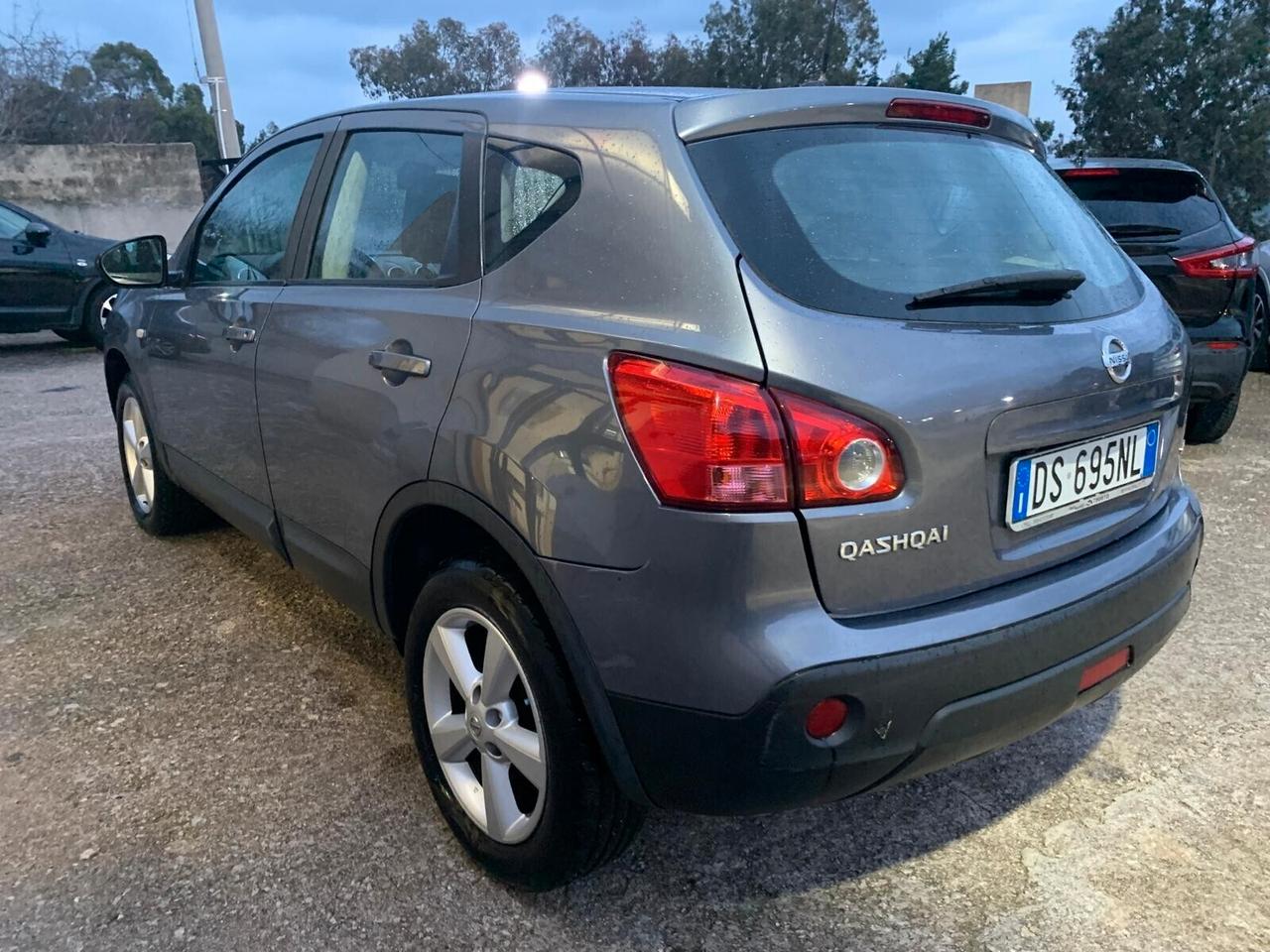 Nissan Qashqai 2.0 dCi DPF Tekna - 2009