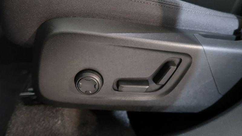 Volvo XC40 Recharge T5 Plug-in Hybrid Recharge Inscription Expression