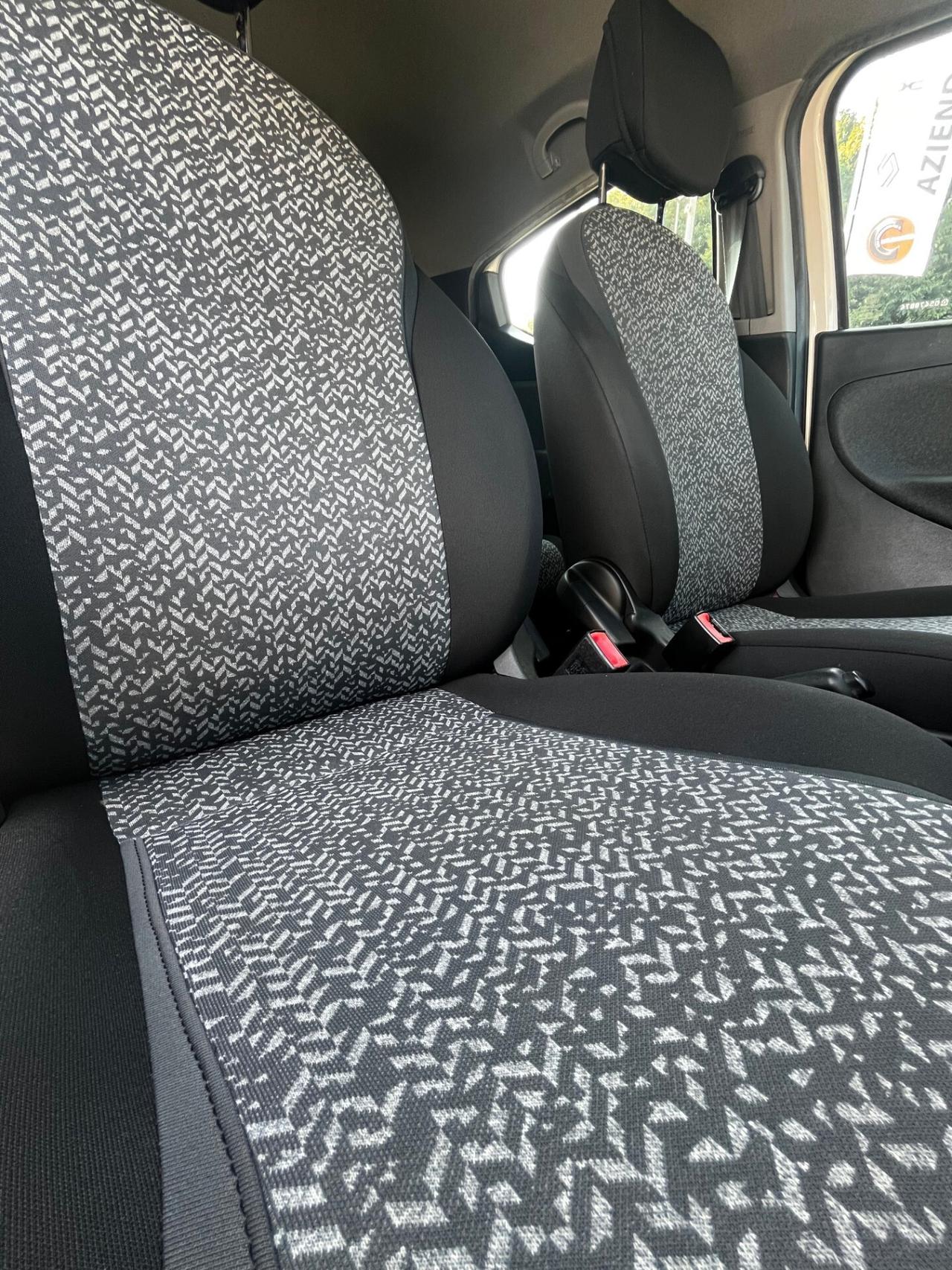 Lancia Ypsilon 1.2 69 CV 5 porte GPL Ecochic Elefantino Blu
