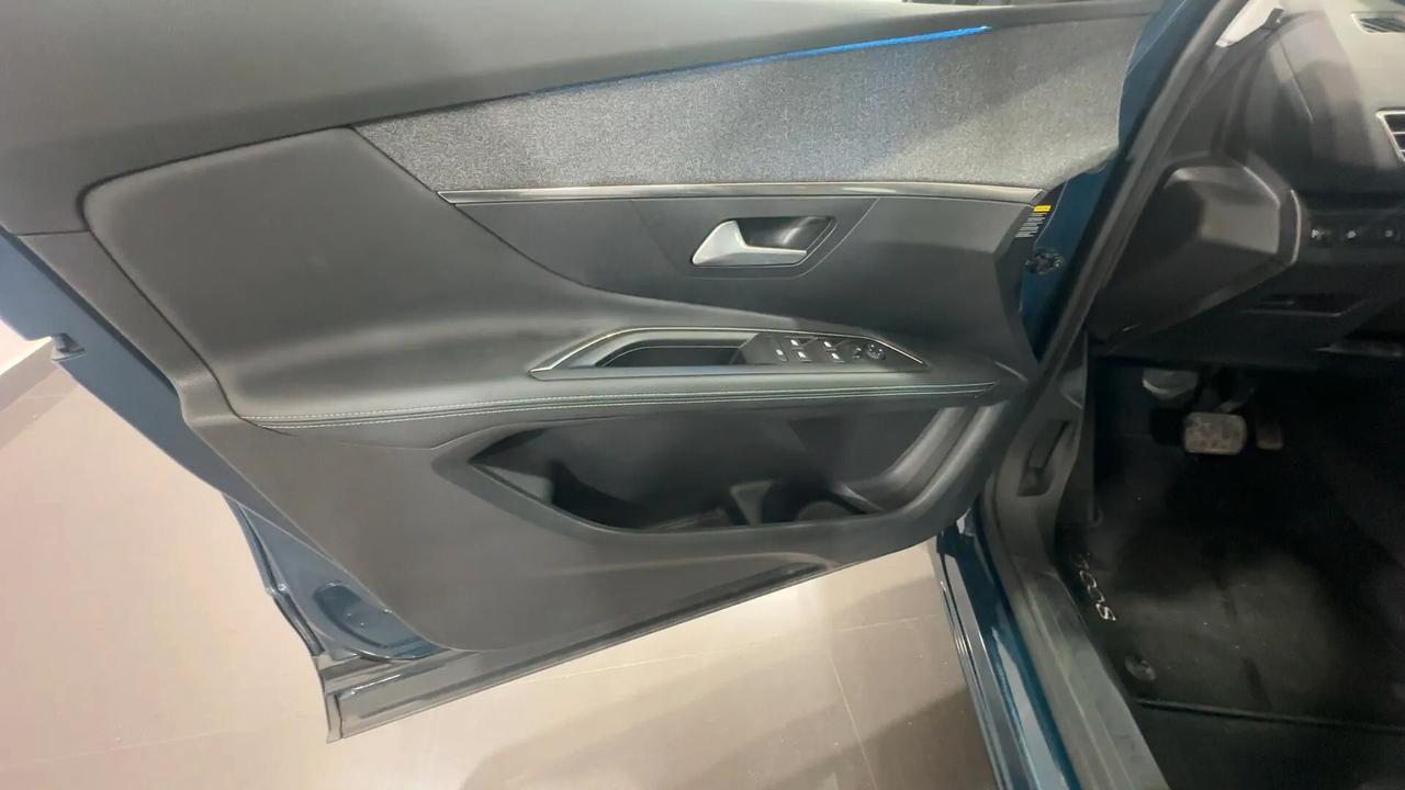 Peugeot 3008 Hybrid 225 e-EAT8 Allure Pack