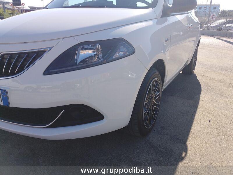 Lancia Ypsilon III 2021 1.0 firefly hybrid Silver s&s 70cv 5p.ti
